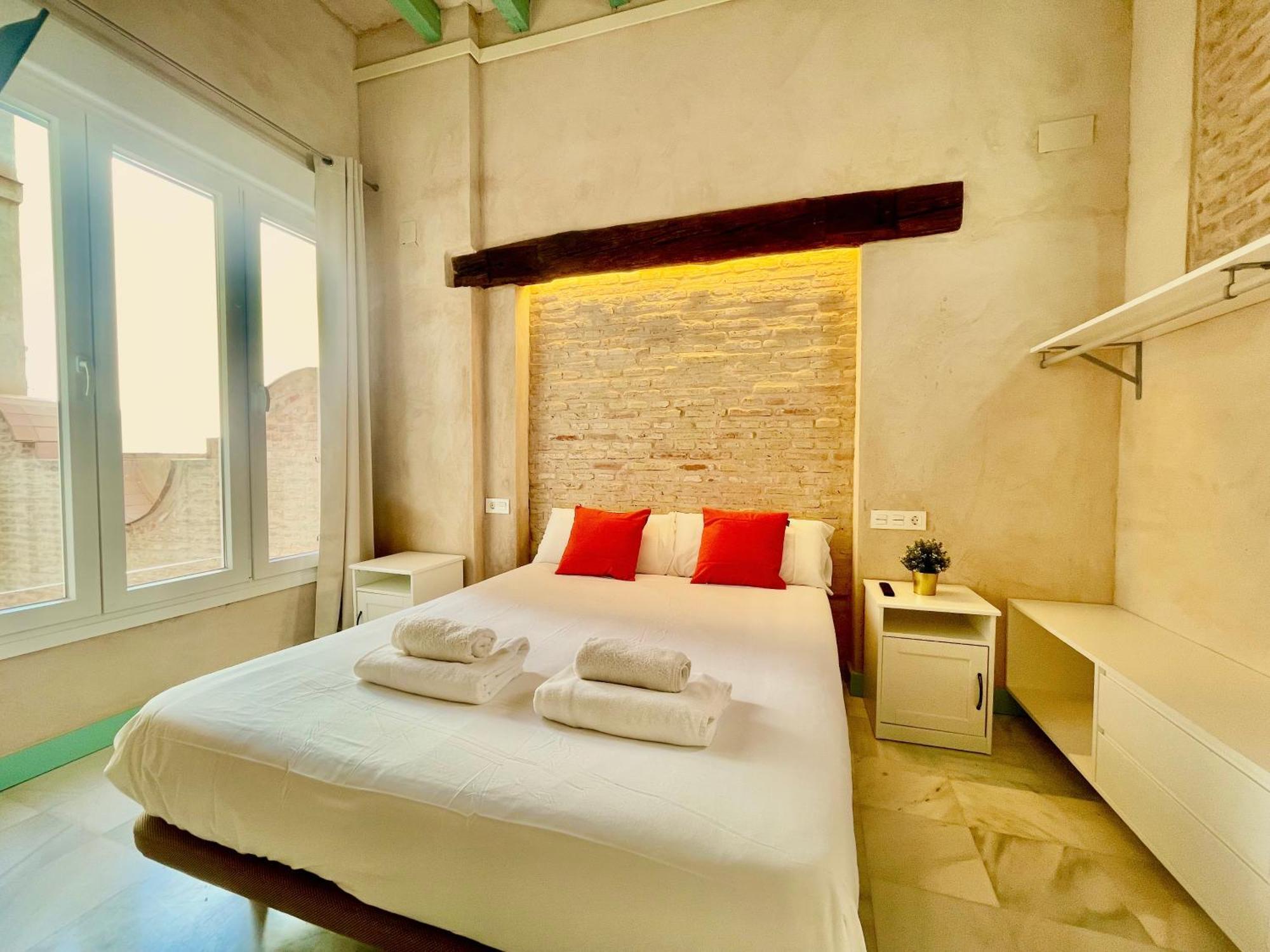 Click Triana Apartment Seville Ngoại thất bức ảnh